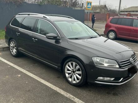 Коричневий Фольксваген Пассат Варіант, об'ємом двигуна 2 л та пробігом 298 тис. км за 10600 $, фото 1 на Automoto.ua