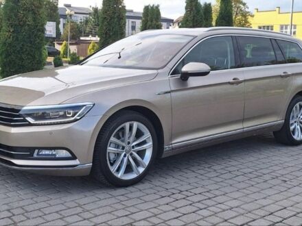 Фольксваген Пассат Варіант 2017 у Чернівцях на Automoto.ua Коричневий Фольксваген Пассат Варіант, об'ємом двигуна 2 л та пробігом 267 тис. км за 17999 $, фото 1 на Automoto.ua