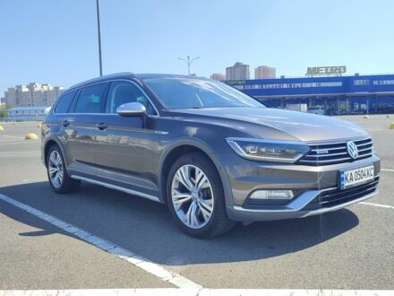 Фольксваген Пассат Вариант 2017 в Киеве на Automoto.ua Коричневый Фольксваген Пассат Вариант, объемом двигателя 2 л и пробегом 189 тыс. км за 23900 $, фото 1 на Automoto.ua