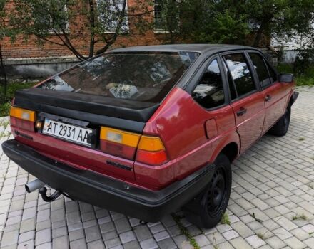 Красный Фольксваген Пассат Вариант, объемом двигателя 1.8 л и пробегом 333 тыс. км за 899 $, фото 6 на Automoto.ua