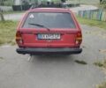 Красный Фольксваген Пассат Вариант, объемом двигателя 1.6 л и пробегом 300 тыс. км за 700 $, фото 3 на Automoto.ua