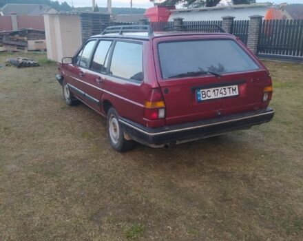 Красный Фольксваген Пассат Вариант, объемом двигателя 1.6 л и пробегом 999 тыс. км за 1550 $, фото 2 на Automoto.ua