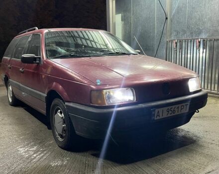 Красный Фольксваген Пассат Вариант, объемом двигателя 1.8 л и пробегом 400 тыс. км за 2600 $, фото 1 на Automoto.ua