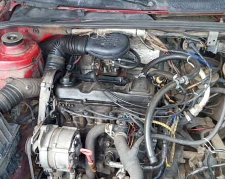 Фольксваген Пассат Вариант 1989 в Ужгороде на Automoto.ua Красный Фольксваген Пассат Вариант, объемом двигателя 1.8 л и пробегом 35 тыс. км за 1000 $, фото 5 на Automoto.ua