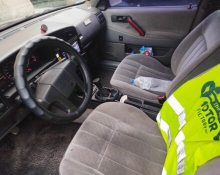 Червоний Фольксваген Пассат Варіант, об'ємом двигуна 2 л та пробігом 370 тис. км за 1900 $, фото 4 на Automoto.ua