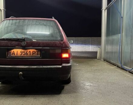 Красный Фольксваген Пассат Вариант, объемом двигателя 1.8 л и пробегом 400 тыс. км за 2600 $, фото 5 на Automoto.ua