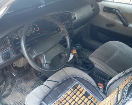 Фольксваген Пассат Вариант 1989 в Ужгороде на Automoto.ua Красный Фольксваген Пассат Вариант, объемом двигателя 1.8 л и пробегом 35 тыс. км за 1000 $, фото 6 на Automoto.ua