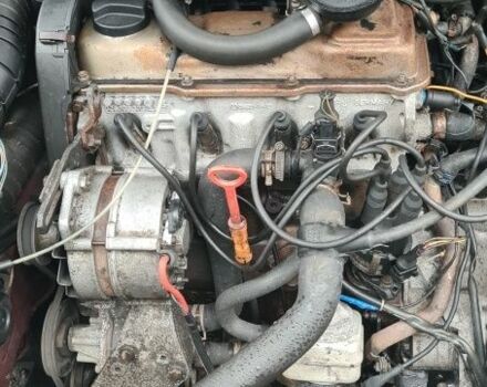 Красный Фольксваген Пассат Вариант, объемом двигателя 0 л и пробегом 350 тыс. км за 1500 $, фото 3 на Automoto.ua