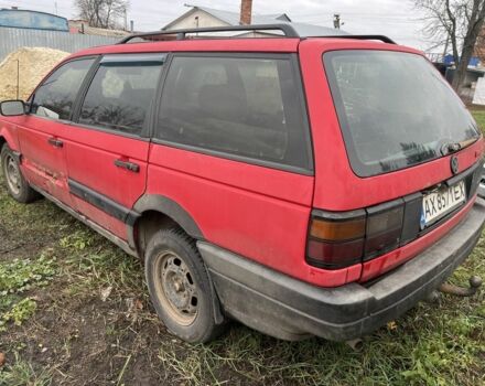 Красный Фольксваген Пассат Вариант, объемом двигателя 2 л и пробегом 340 тыс. км за 800 $, фото 2 на Automoto.ua