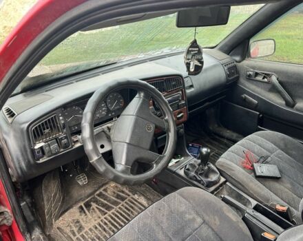 Красный Фольксваген Пассат Вариант, объемом двигателя 2 л и пробегом 340 тыс. км за 800 $, фото 4 на Automoto.ua