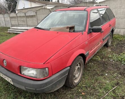 Красный Фольксваген Пассат Вариант, объемом двигателя 2 л и пробегом 340 тыс. км за 800 $, фото 3 на Automoto.ua