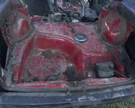 Красный Фольксваген Пассат Вариант, объемом двигателя 0 л и пробегом 300 тыс. км за 650 $, фото 20 на Automoto.ua