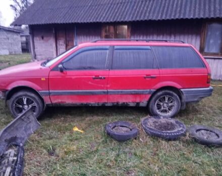 Червоний Фольксваген Пассат Варіант, об'ємом двигуна 1.9 л та пробігом 1000 тис. км за 800 $, фото 2 на Automoto.ua