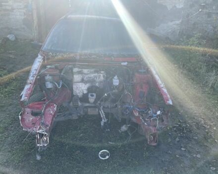 Красный Фольксваген Пассат Вариант, объемом двигателя 0 л и пробегом 300 тыс. км за 650 $, фото 7 на Automoto.ua