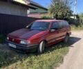 Красный Фольксваген Пассат Вариант, объемом двигателя 1.8 л и пробегом 100 тыс. км за 2000 $, фото 1 на Automoto.ua