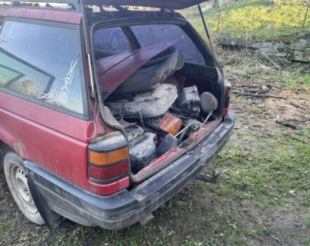 Красный Фольксваген Пассат Вариант, объемом двигателя 0 л и пробегом 300 тыс. км за 650 $, фото 3 на Automoto.ua