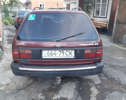 Червоний Фольксваген Пассат Варіант, об'ємом двигуна 1.8 л та пробігом 350 тис. км за 1400 $, фото 6 на Automoto.ua