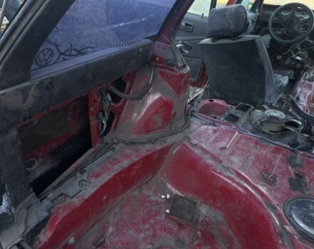 Красный Фольксваген Пассат Вариант, объемом двигателя 0 л и пробегом 300 тыс. км за 650 $, фото 18 на Automoto.ua