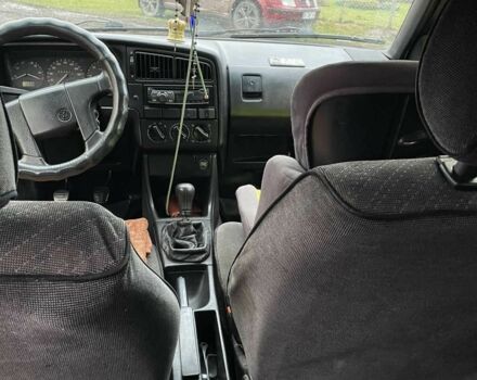 Красный Фольксваген Пассат Вариант, объемом двигателя 1.9 л и пробегом 420 тыс. км за 1200 $, фото 6 на Automoto.ua