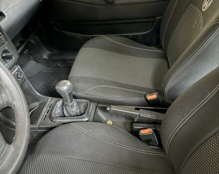 Фольксваген Пассат Вариант 1993 в Славянске на Automoto.ua Красный Фольксваген Пассат Вариант, объемом двигателя 1.8 л и пробегом 350 тыс. км за 2000 $, фото 5 на Automoto.ua