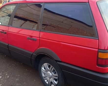 Червоний Фольксваген Пассат Варіант, об'ємом двигуна 1.8 л та пробігом 350 тис. км за 1200 $, фото 4 на Automoto.ua