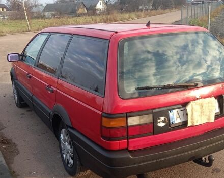 Червоний Фольксваген Пассат Варіант, об'ємом двигуна 1.8 л та пробігом 350 тис. км за 1200 $, фото 2 на Automoto.ua