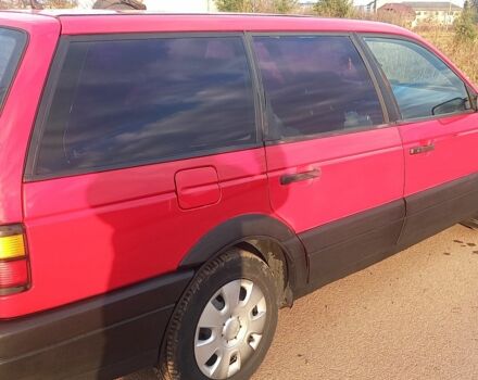 Червоний Фольксваген Пассат Варіант, об'ємом двигуна 1.8 л та пробігом 350 тис. км за 1200 $, фото 3 на Automoto.ua