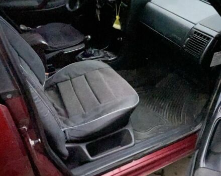 Красный Фольксваген Пассат Вариант, объемом двигателя 2 л и пробегом 10 тыс. км за 2500 $, фото 3 на Automoto.ua