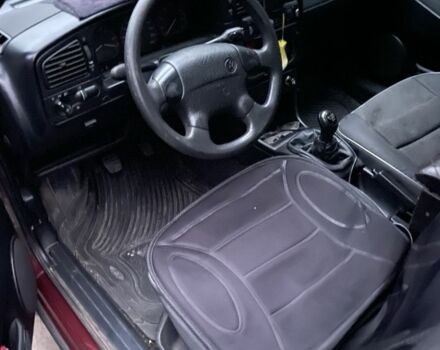 Красный Фольксваген Пассат Вариант, объемом двигателя 2 л и пробегом 10 тыс. км за 2500 $, фото 2 на Automoto.ua