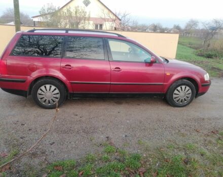 Червоний Фольксваген Пассат Варіант, об'ємом двигуна 1.8 л та пробігом 334 тис. км за 2650 $, фото 6 на Automoto.ua