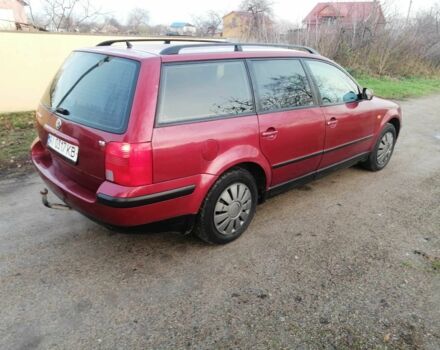 Червоний Фольксваген Пассат Варіант, об'ємом двигуна 1.8 л та пробігом 334 тис. км за 2650 $, фото 7 на Automoto.ua