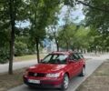 Красный Фольксваген Пассат Вариант, объемом двигателя 1.6 л и пробегом 250 тыс. км за 4500 $, фото 1 на Automoto.ua