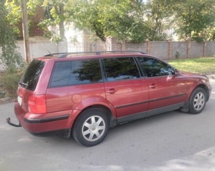 Красный Фольксваген Пассат Вариант, объемом двигателя 1.9 л и пробегом 320 тыс. км за 3324 $, фото 2 на Automoto.ua