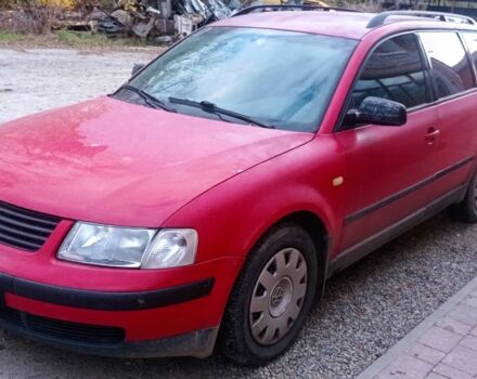 Фольксваген Пассат Варіант 1998 у Стрые на Automoto.ua Червоний Фольксваген Пассат Варіант, об'ємом двигуна 1.9 л та пробігом 560 тис. км за 1990 $, фото 1 на Automoto.ua