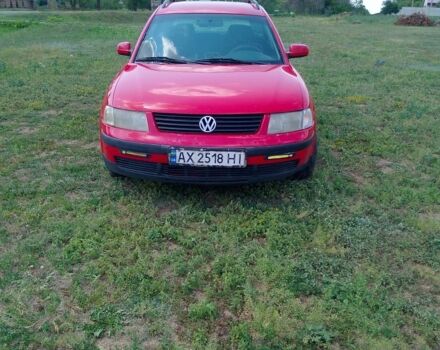 Червоний Фольксваген Пассат Варіант, об'ємом двигуна 1.8 л та пробігом 400 тис. км за 2700 $, фото 3 на Automoto.ua