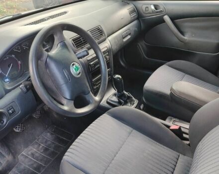 Червоний Фольксваген Пассат Варіант, об'ємом двигуна 1.9 л та пробігом 312 тис. км за 2053 $, фото 6 на Automoto.ua