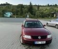 Красный Фольксваген Пассат Вариант, объемом двигателя 1.8 л и пробегом 231 тыс. км за 1700 $, фото 3 на Automoto.ua