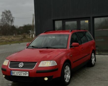 Красный Фольксваген Пассат Вариант, объемом двигателя 1.9 л и пробегом 335 тыс. км за 2900 $, фото 2 на Automoto.ua