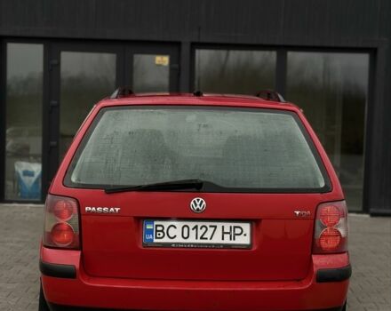 Красный Фольксваген Пассат Вариант, объемом двигателя 1.9 л и пробегом 335 тыс. км за 2900 $, фото 1 на Automoto.ua