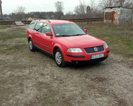 Красный Фольксваген Пассат Вариант, объемом двигателя 1.9 л и пробегом 300 тыс. км за 2300 $, фото 2 на Automoto.ua