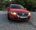 Красный Фольксваген Пассат Вариант, объемом двигателя 2 л и пробегом 300 тыс. км за 4650 $, фото 1 на Automoto.ua