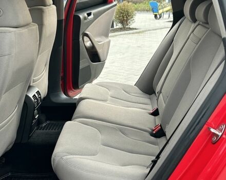 Красный Фольксваген Пассат Вариант, объемом двигателя 1.4 л и пробегом 202 тыс. км за 5400 $, фото 16 на Automoto.ua