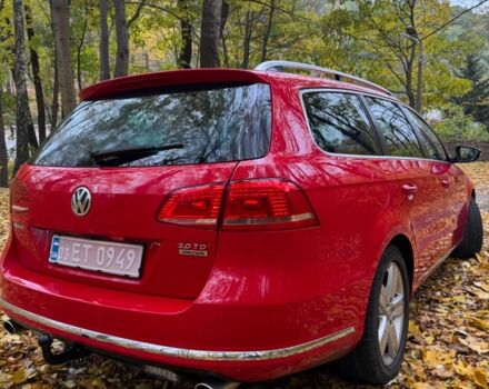 Фольксваген Пассат Вариант 2011 в Киеве на Automoto.ua Красный Фольксваген Пассат Вариант, объемом двигателя 2 л и пробегом 236 тыс. км за 8650 $, фото 3 на Automoto.ua