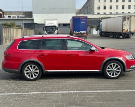 Червоний Фольксваген Пассат Варіант, об'ємом двигуна 2 л та пробігом 280 тис. км за 11700 $, фото 7 на Automoto.ua