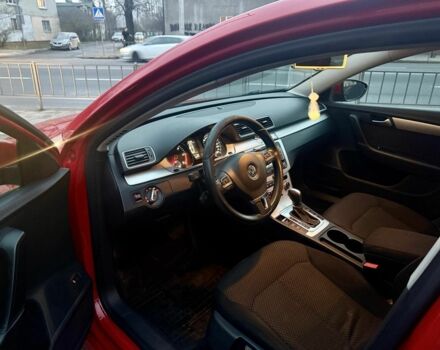 Красный Фольксваген Пассат Вариант, объемом двигателя 2 л и пробегом 280 тыс. км за 8550 $, фото 8 на Automoto.ua