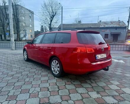 Красный Фольксваген Пассат Вариант, объемом двигателя 2 л и пробегом 280 тыс. км за 8550 $, фото 3 на Automoto.ua