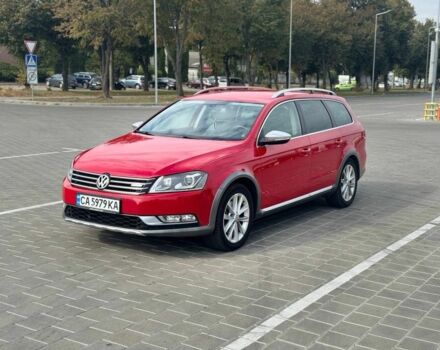 Червоний Фольксваген Пассат Варіант, об'ємом двигуна 2 л та пробігом 280 тис. км за 11700 $, фото 1 на Automoto.ua