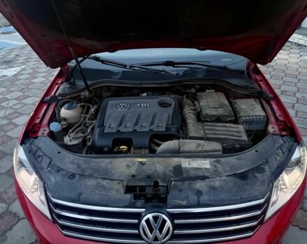 Красный Фольксваген Пассат Вариант, объемом двигателя 2 л и пробегом 280 тыс. км за 8550 $, фото 21 на Automoto.ua