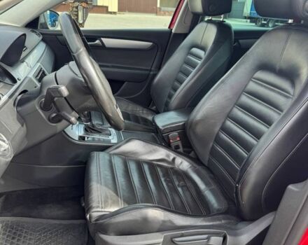 Червоний Фольксваген Пассат Варіант, об'ємом двигуна 2 л та пробігом 280 тис. км за 11700 $, фото 9 на Automoto.ua