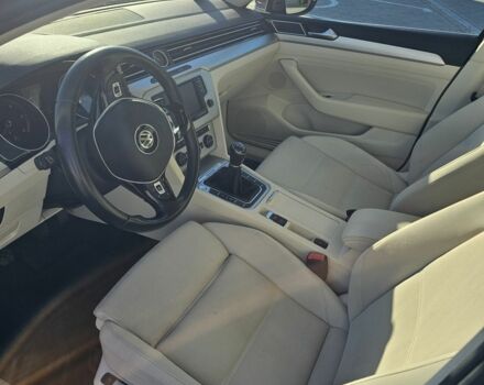Фольксваген Пассат Варіант 2015 у Сарнах на Automoto.ua Червоний Фольксваген Пассат Варіант, об'ємом двигуна 2 л та пробігом 295 тис. км за 12400 $, фото 8 на Automoto.ua